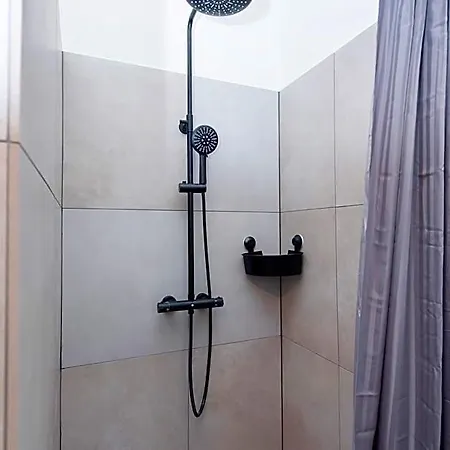 Hotel Bali House Vilnius