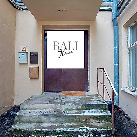 Hotel Bali House *